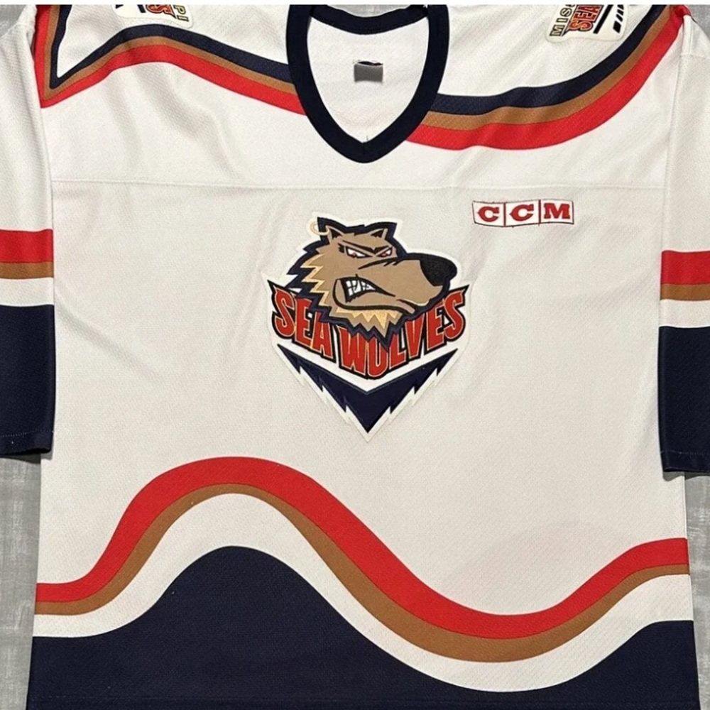 Vintage CCM ECHL Mississippi Sea Wolves Hockey Jersey.